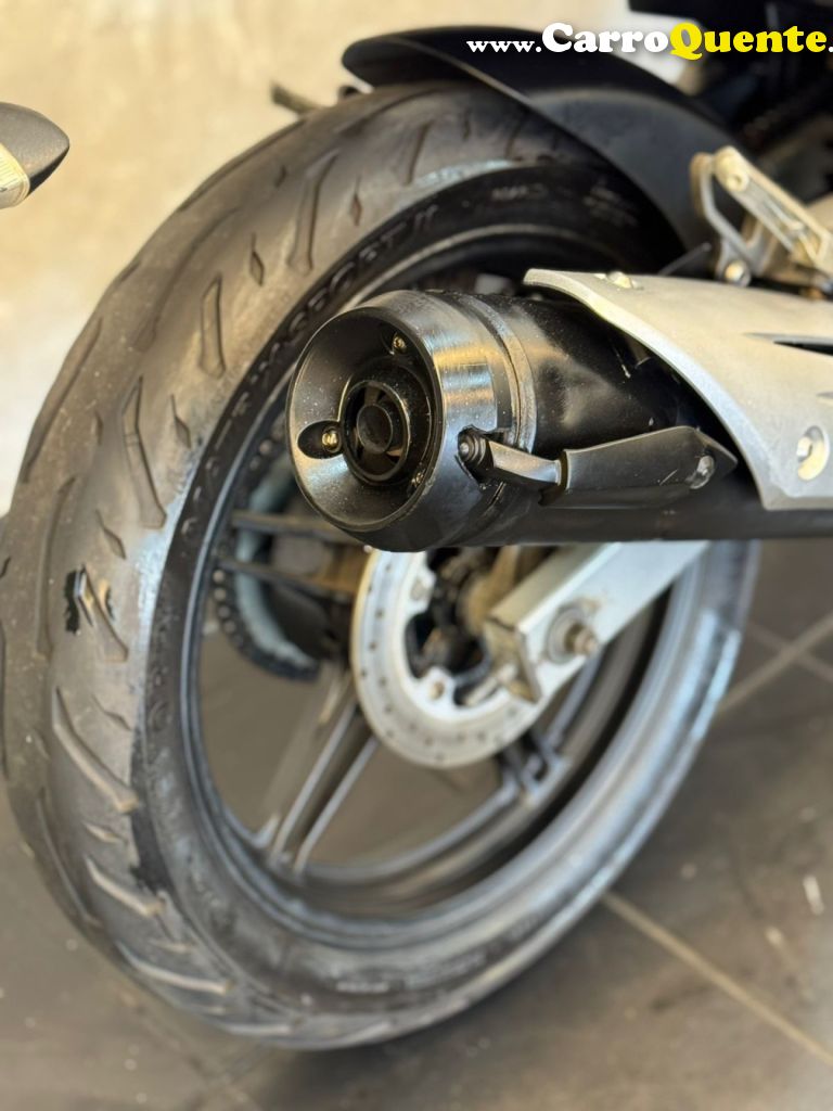 YAMAHA    FAZER YS250   BRANCO 2015 250 GASOLINA - Loja