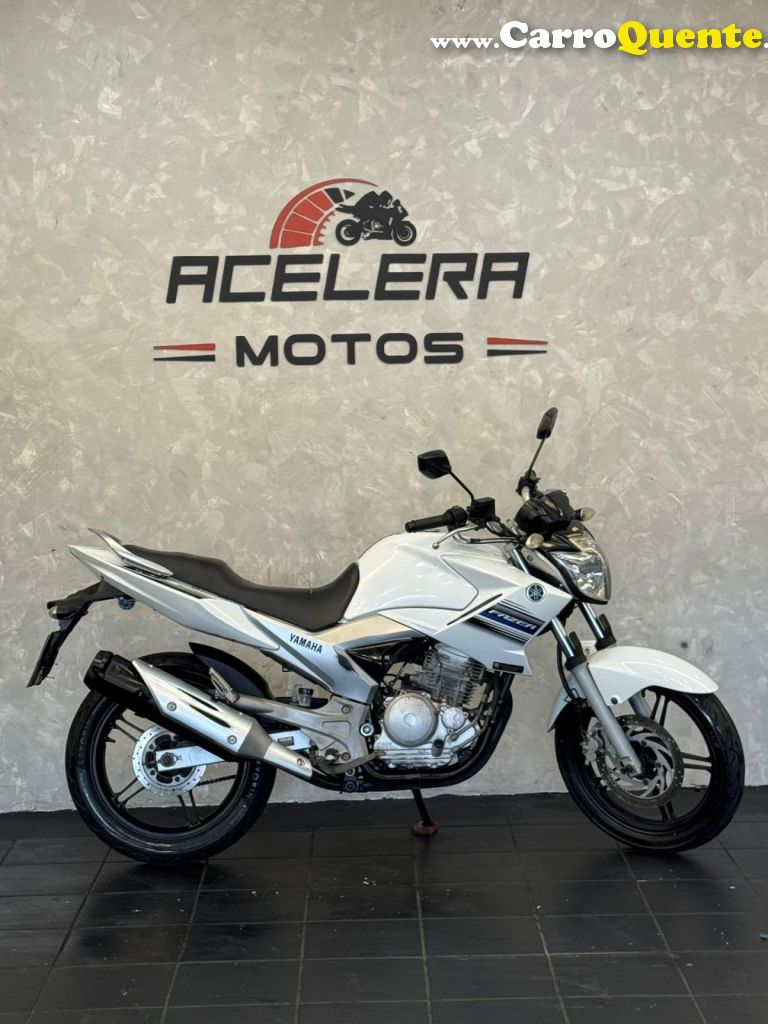 YAMAHA    FAZER YS250   BRANCO 2015 250 GASOLINA - Loja