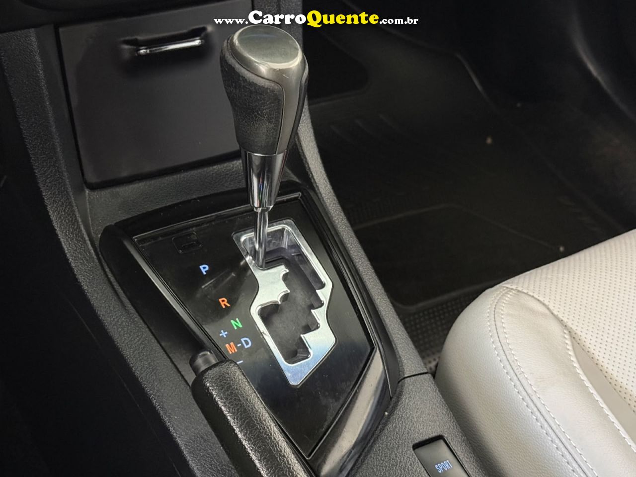 TOYOTA   COROLLA XEI 2.0 FLEX 16V AUT.   BRANCO 2016 2.0 FLEX - Loja