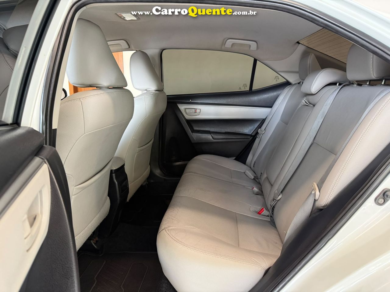 TOYOTA   COROLLA XEI 2.0 FLEX 16V AUT.   BRANCO 2016 2.0 FLEX - Loja