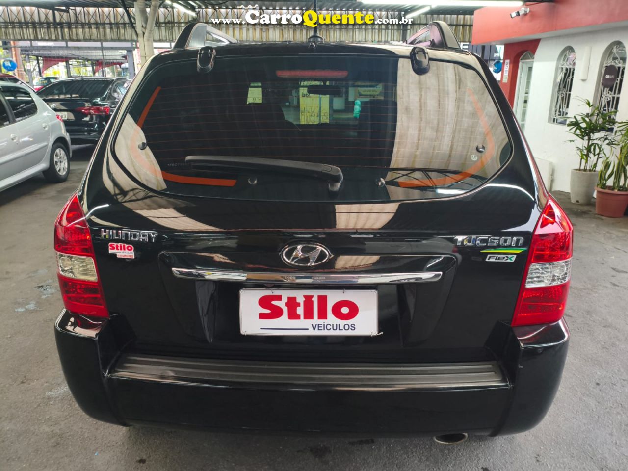 HYUNDAI   TUCSON 2.0 16V FLEX AUT.   PRETO 2015 2.0 FLEX - Loja