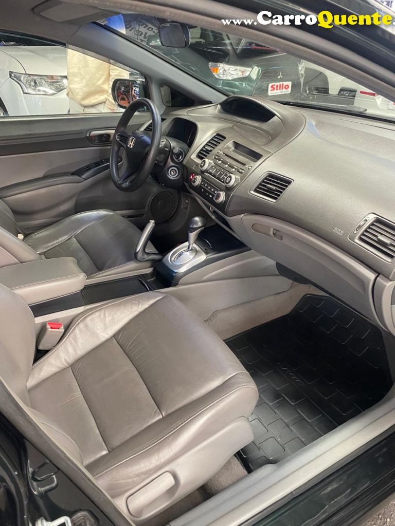 HONDA   CIVIC SEDAN LXS 1.81.8 FLEX 16V AUT. 4P   VERDE 2007 1.8 FLEX - Loja