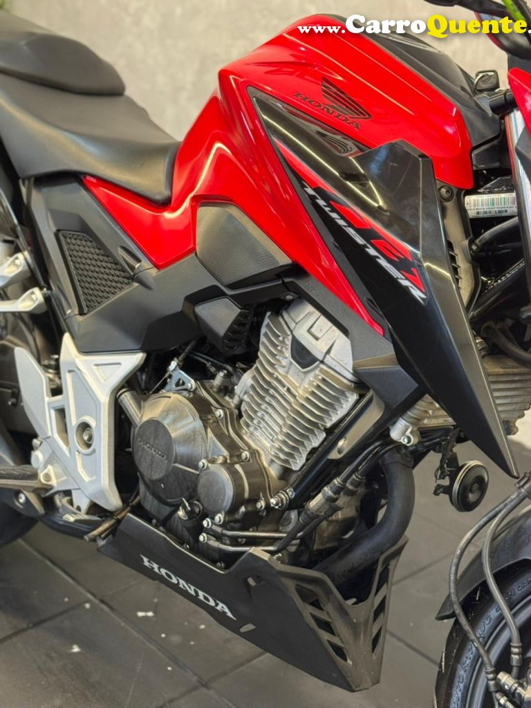 HONDA   CB 300F TWISTER FLEX   VERMELHO 2023 250 FLEX - Loja