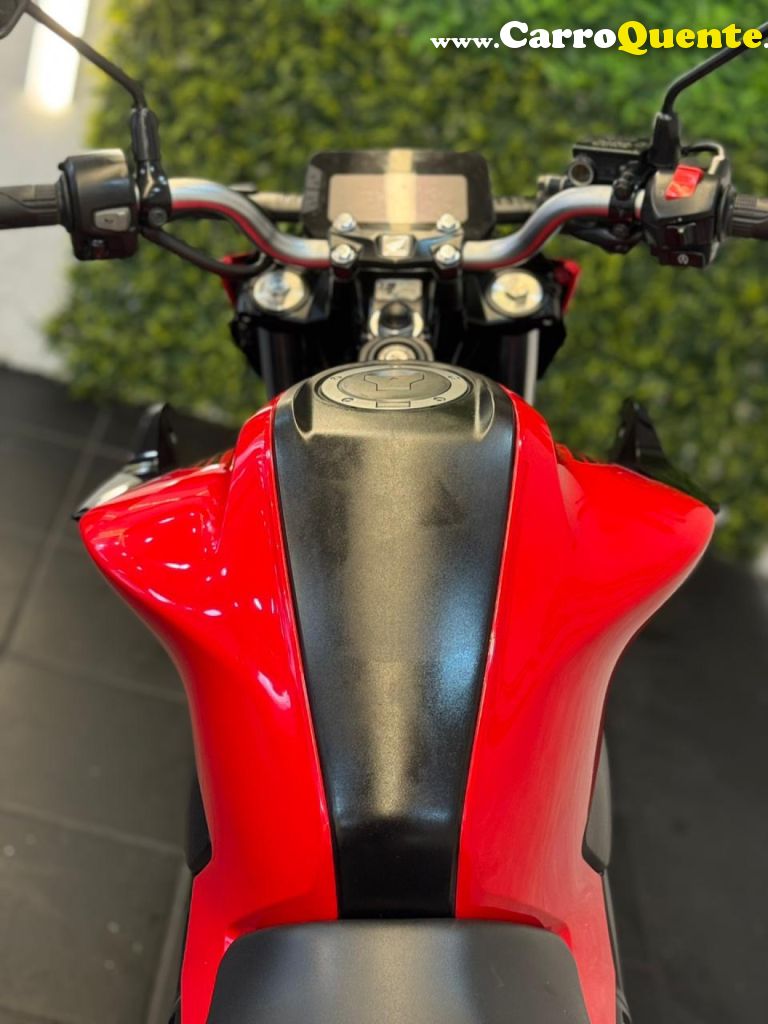 HONDA   CB 300F TWISTER FLEX   VERMELHO 2023 250 FLEX - Loja