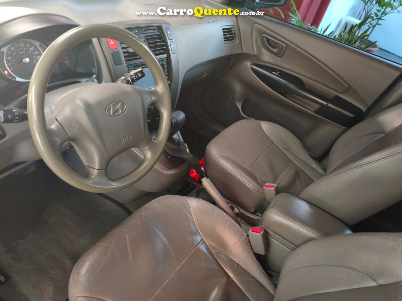 HYUNDAI   TUCSON 2.0 16V FLEX AUT.   PRATA 2014 2.0 FLEX - Loja