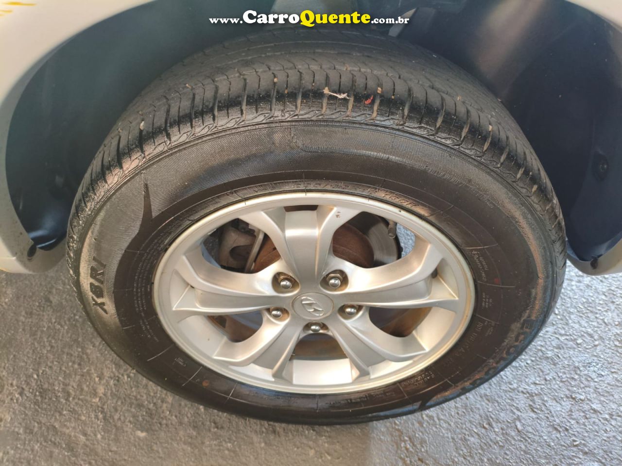 HYUNDAI   TUCSON 2.0 16V FLEX AUT.   PRATA 2014 2.0 FLEX - Loja