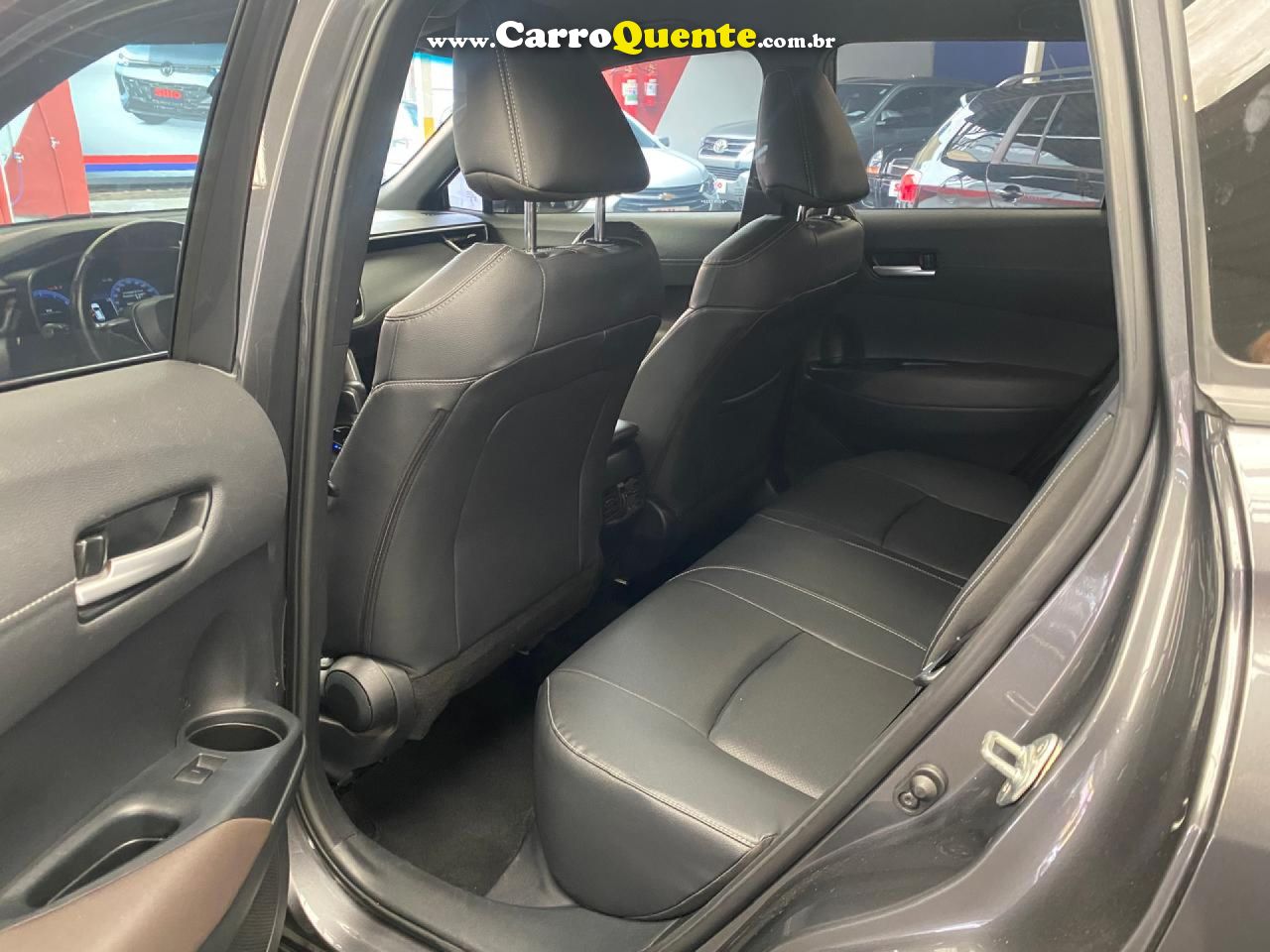 TOYOTA   COROLLA CROSS XRE 2.0 16V FLEX AUT.   CINZA 2025 2.0 FLEX - Loja