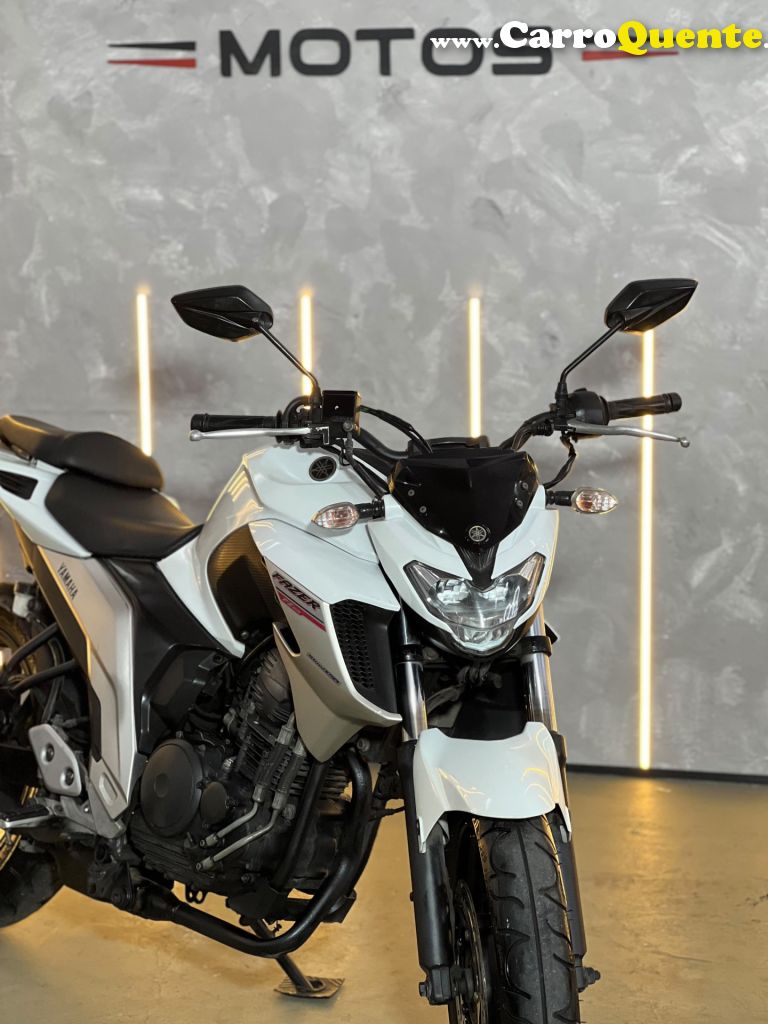 YAMAHA    FZ25 FAZER   BRANCO 2019 249 FLEX - Loja