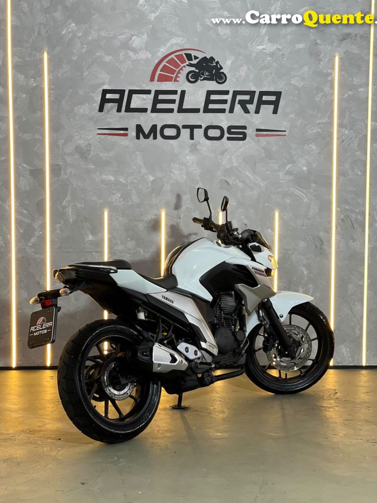 YAMAHA    FZ25 FAZER   BRANCO 2019 249 FLEX - Loja