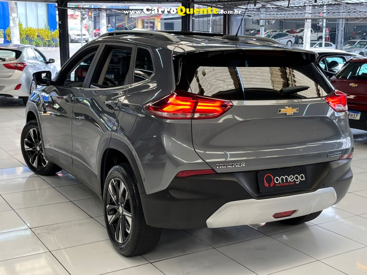 CHEVROLET   TRACKER PREMIER 1.2 TURBO 12V FLEX AUT.   CINZA 2021 1.2 FLEX - Loja