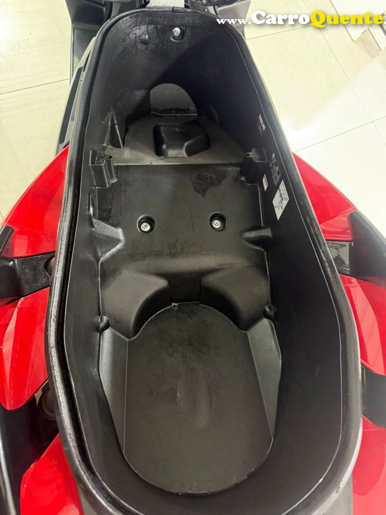 YAMAHA    XMAX 250   VERMELHO 2024 250 GASOLINA - Loja