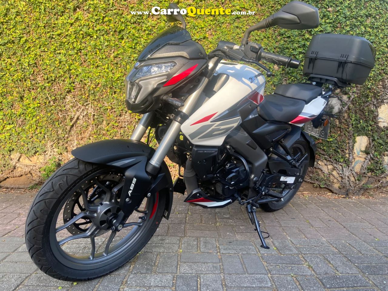 BAJAJ   DOMINAR 160   BRANCO 2026 160 GASOLINA - Loja