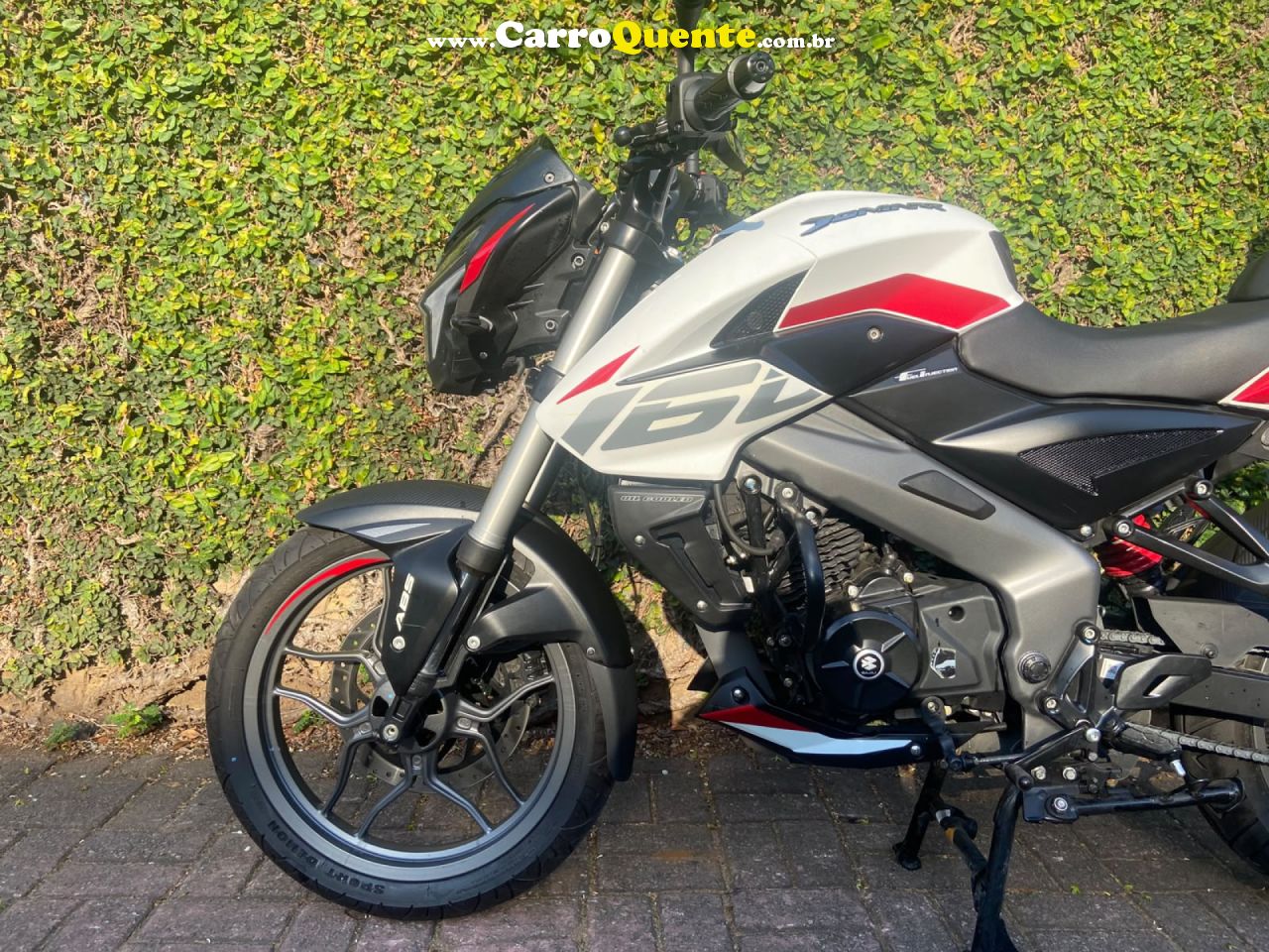 BAJAJ   DOMINAR 160   BRANCO 2026 160 GASOLINA - Loja