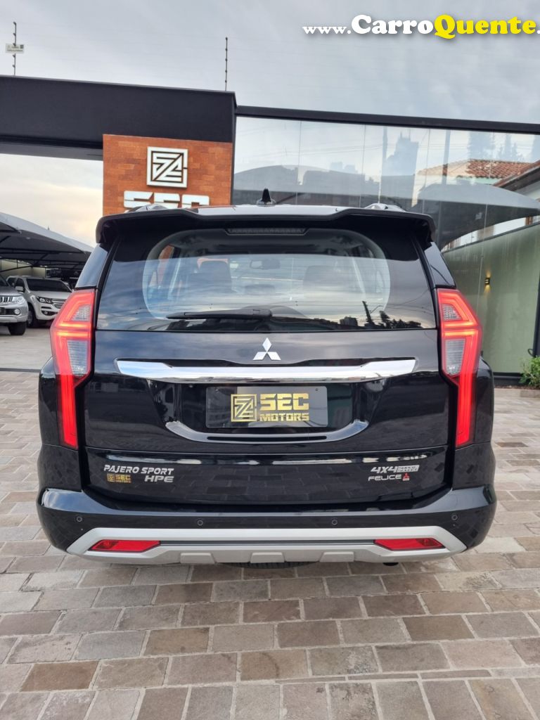 MITSUBISHI   PAJERO SPORT HPE 2.4 4X4 DIESEL AUT.   PRETO 2021 2.4 DIESEL - Loja