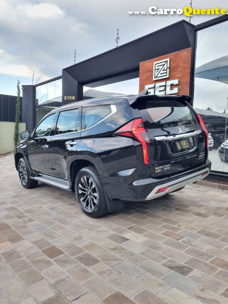 MITSUBISHI   PAJERO SPORT HPE 2.4 4X4 DIESEL AUT.   PRETO 2021 2.4 DIESEL - Loja