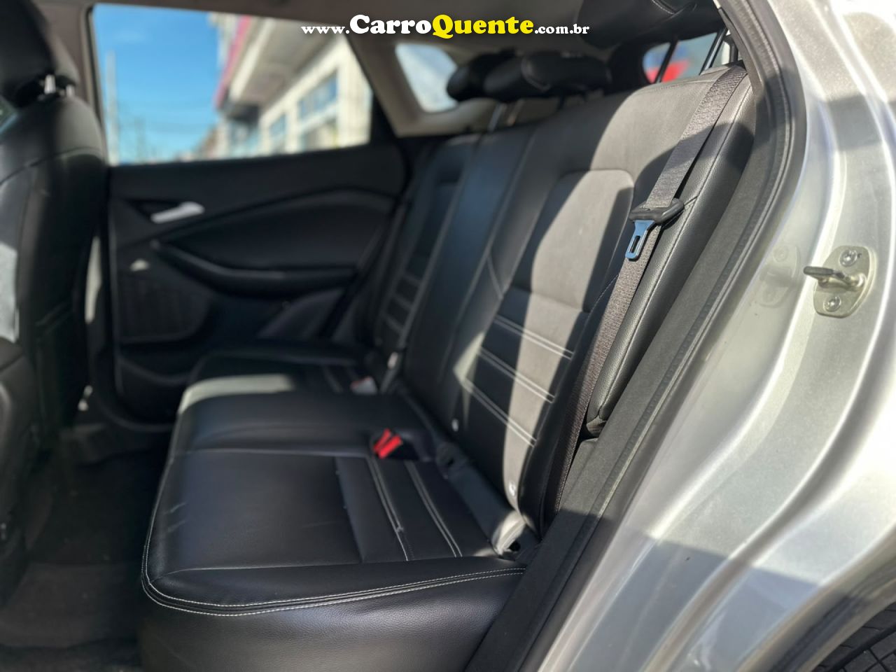 CHEVROLET   TRACKER 1.0 TURBO 12V FLEX AUT.    PRATA 2021 1.0 FLEX - Loja