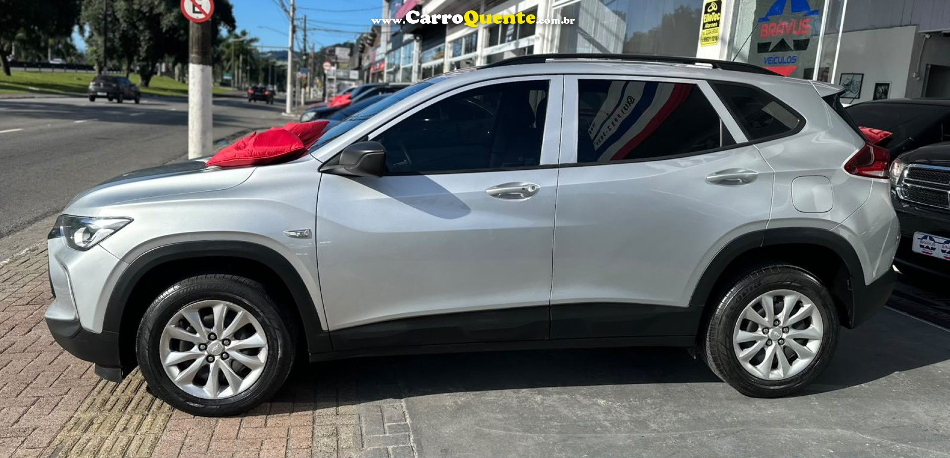 CHEVROLET   TRACKER 1.0 TURBO 12V FLEX AUT.    PRATA 2021 1.0 FLEX - Loja