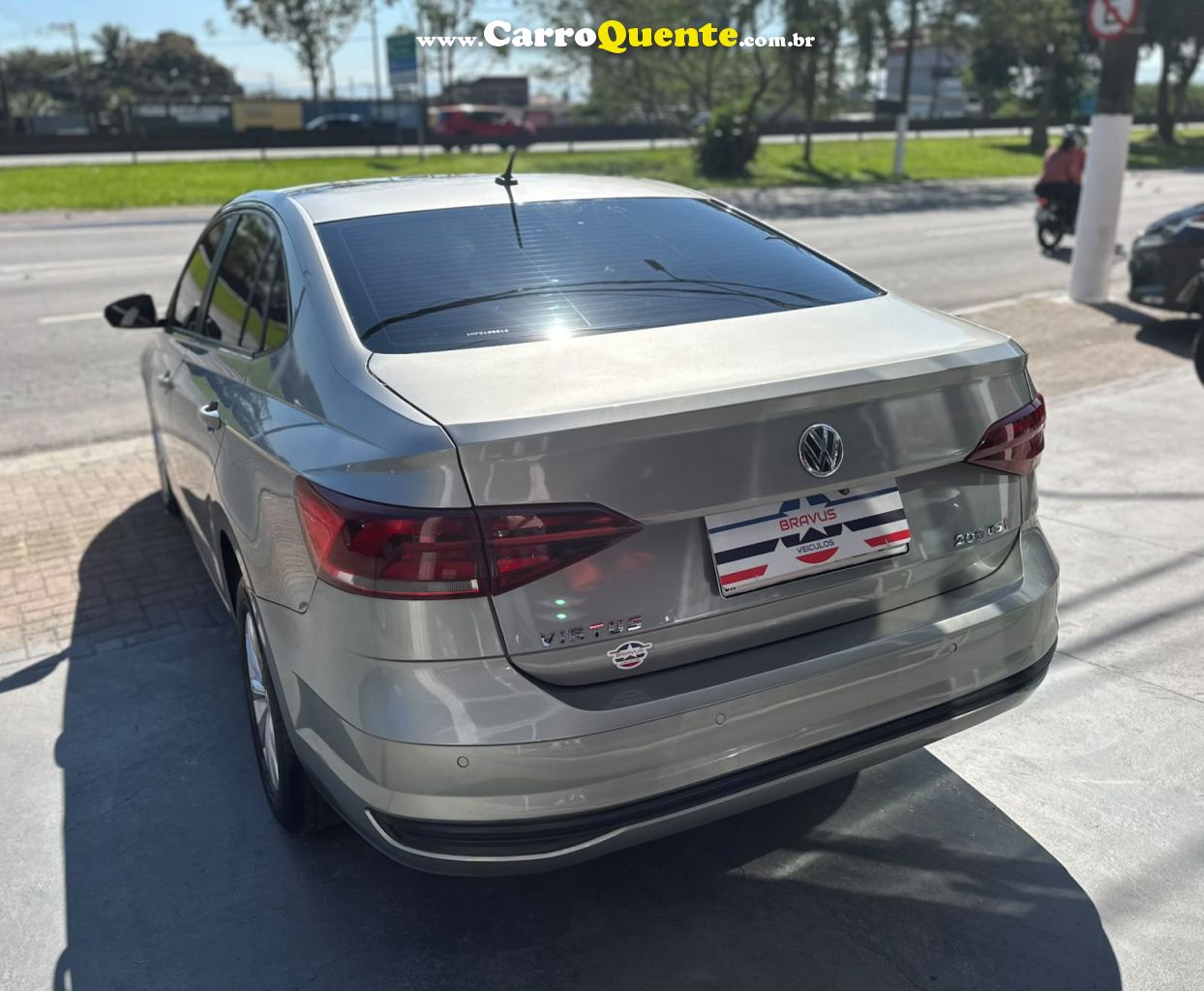 VOLKSWAGEN   VIRTUS COMFORT. 200 TSI 1.0 FLEX 12V AUT   PRATA 2021 1.0 FLEX - Loja
