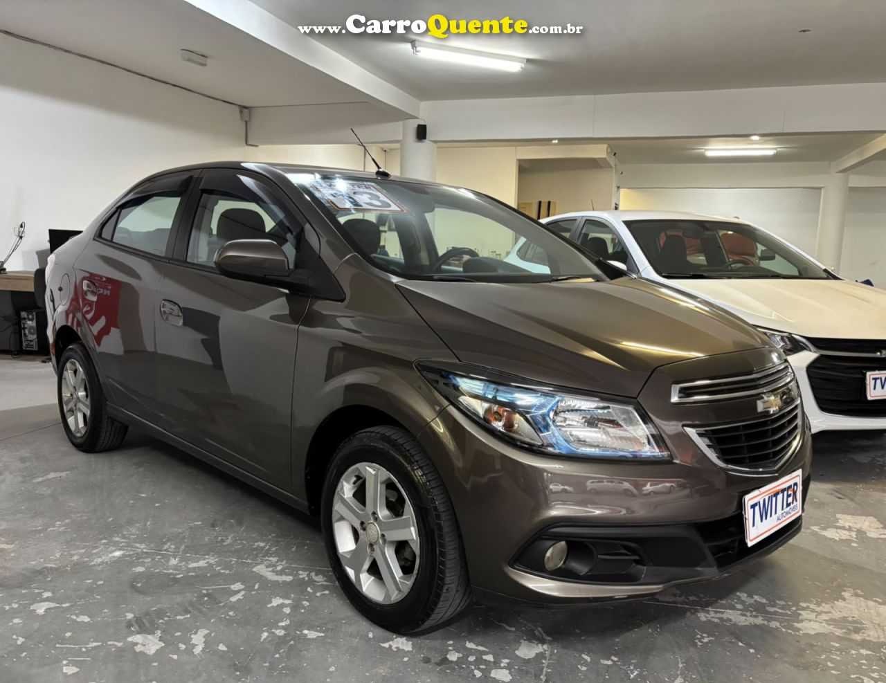 CHEVROLET   PRISMA SED. LT 1.4 8V FLEXPOWER 4P   CINZA 2013 1.4 FLEX - Loja