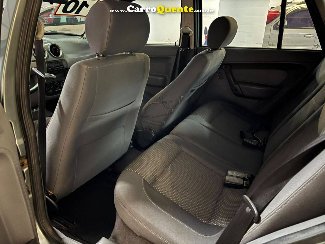 VOLKSWAGEN   PARATI SURF 1.6 MI TOTAL FLEX   CINZA 2010 1.6 FLEX - Loja