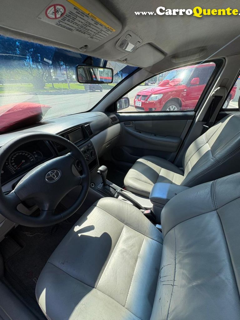 TOYOTA   COROLLA FIELDER SW 1.81.8 XEI FLEX AUT.   PRATA 2005 1.8 FLEX - Loja