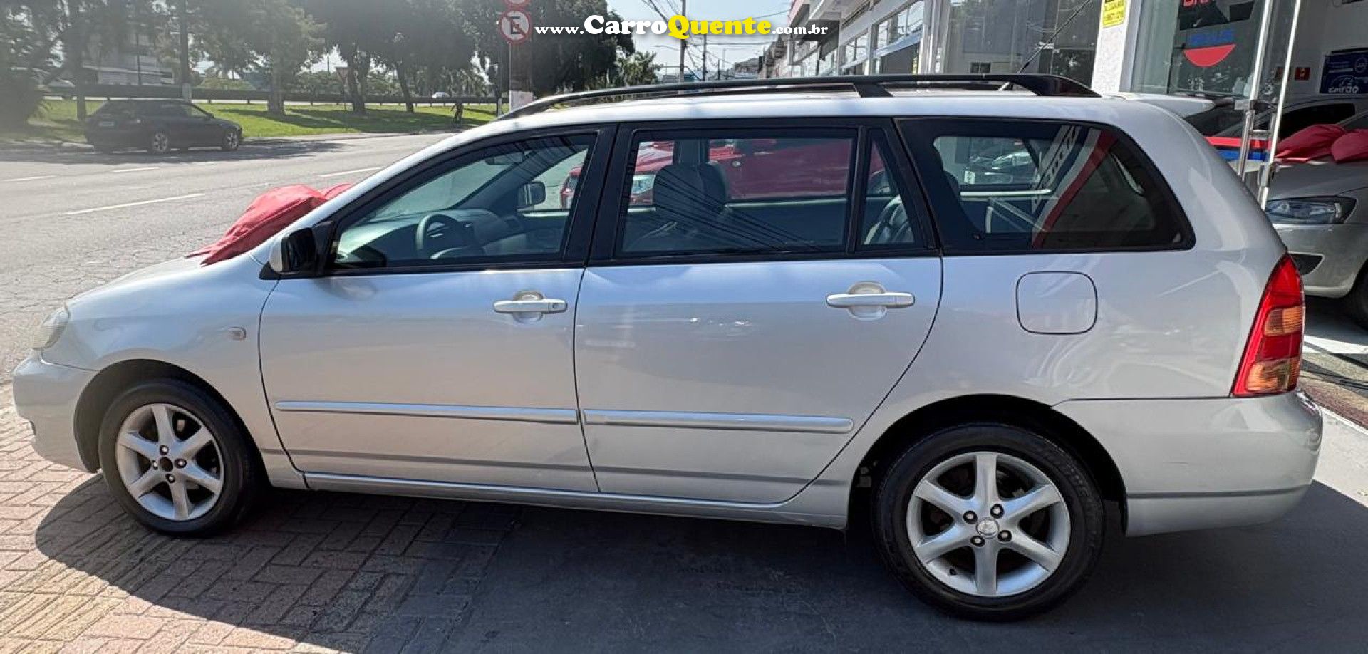 TOYOTA   COROLLA FIELDER SW 1.81.8 XEI FLEX AUT.   PRATA 2005 1.8 FLEX - Loja