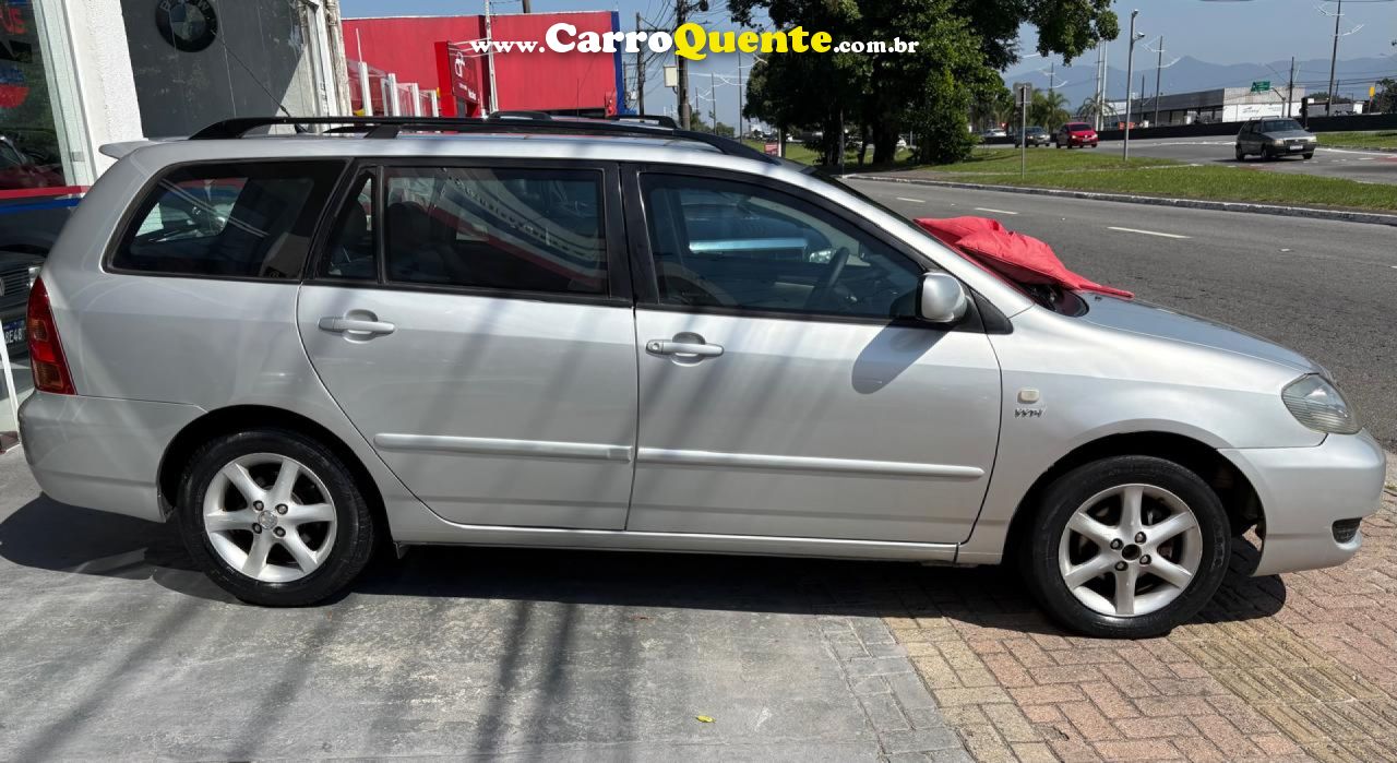 TOYOTA   COROLLA FIELDER SW 1.81.8 XEI FLEX AUT.   PRATA 2005 1.8 FLEX - Loja