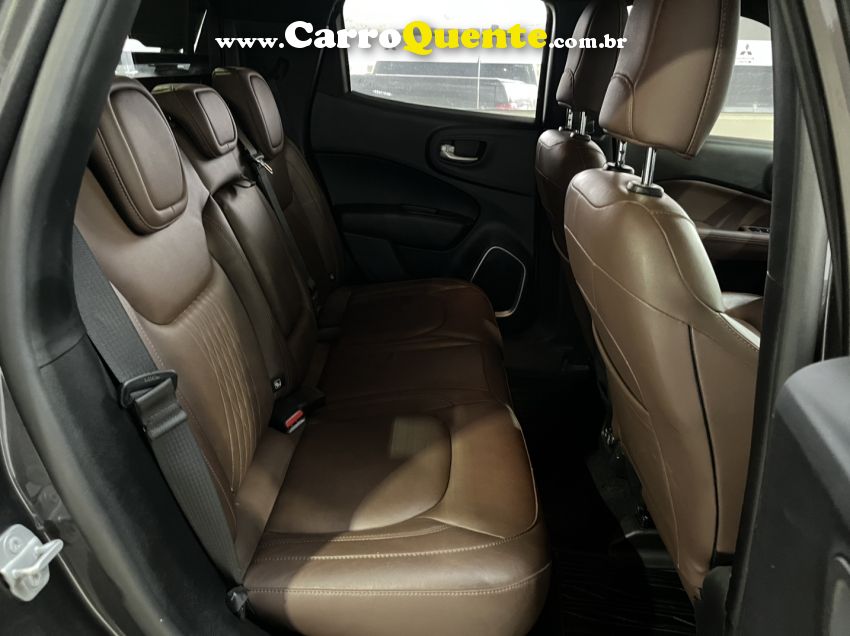 Fiat TORO 2.2 TURBO DIESEL RANCH 4WD AT9 - Loja