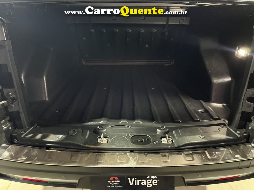 Fiat TORO 2.2 TURBO DIESEL RANCH 4WD AT9 - Loja