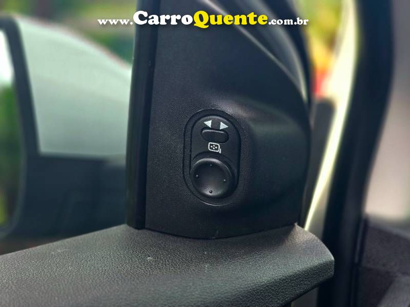 ONIX HATCH LTZ 1.4 8V FlexPower 5p Aut. 2017/2017 Chevrolet - Loja