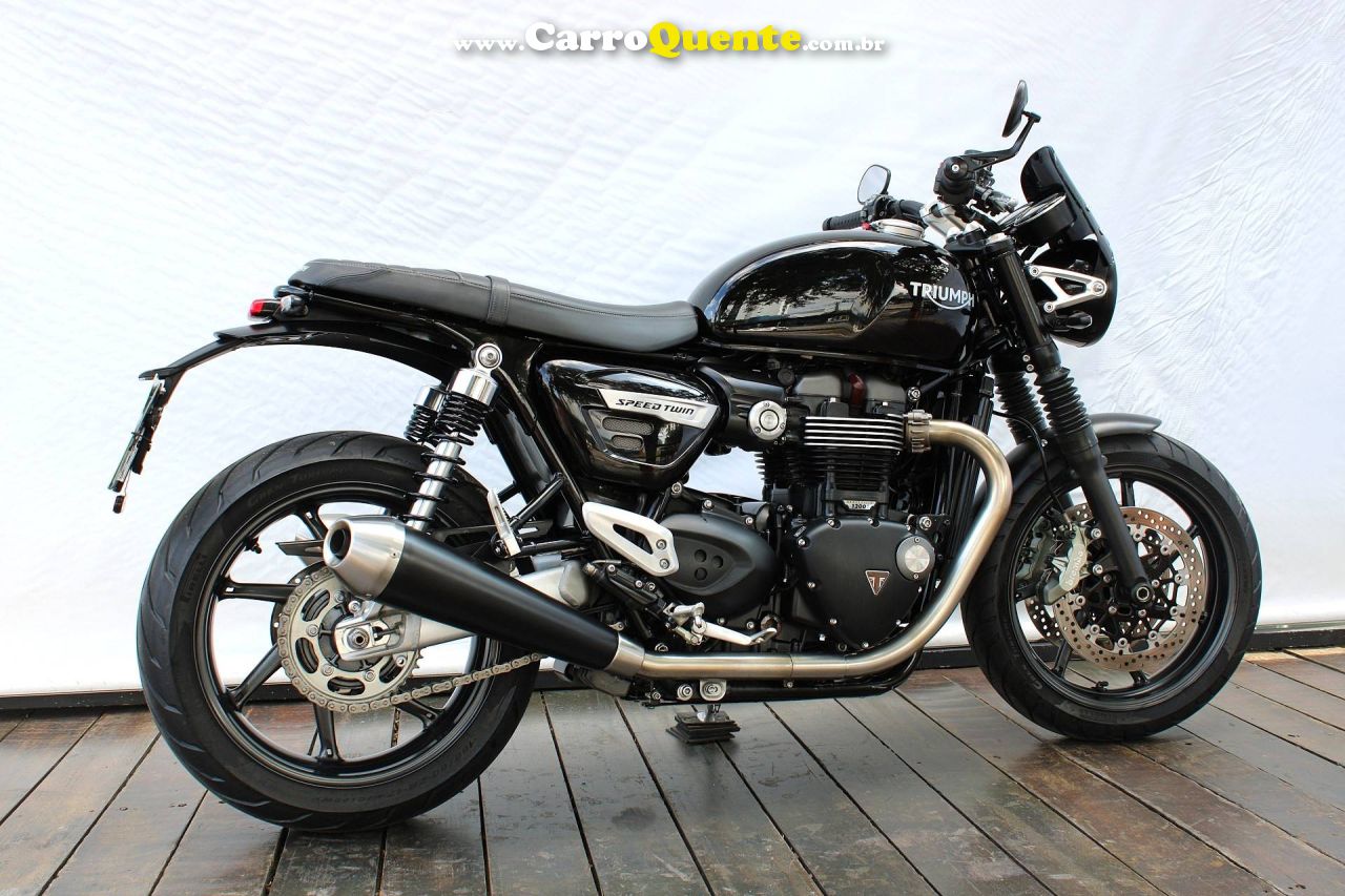 TRIUMPH SPEED TWIN 2019 - Loja