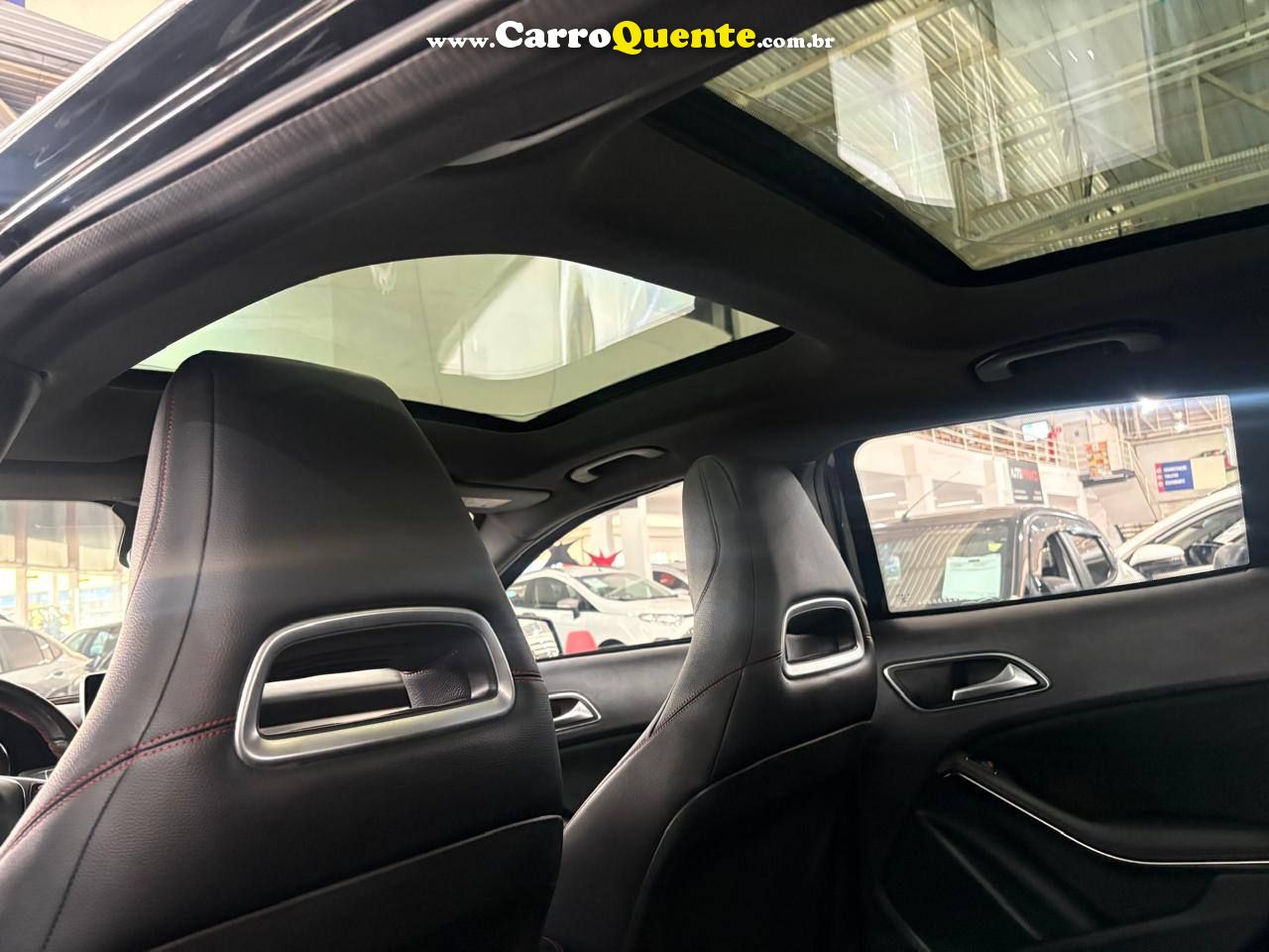 MERCEDES-BENZ GLA 250 2.0 16V TURBO SPORT 2016 - Loja