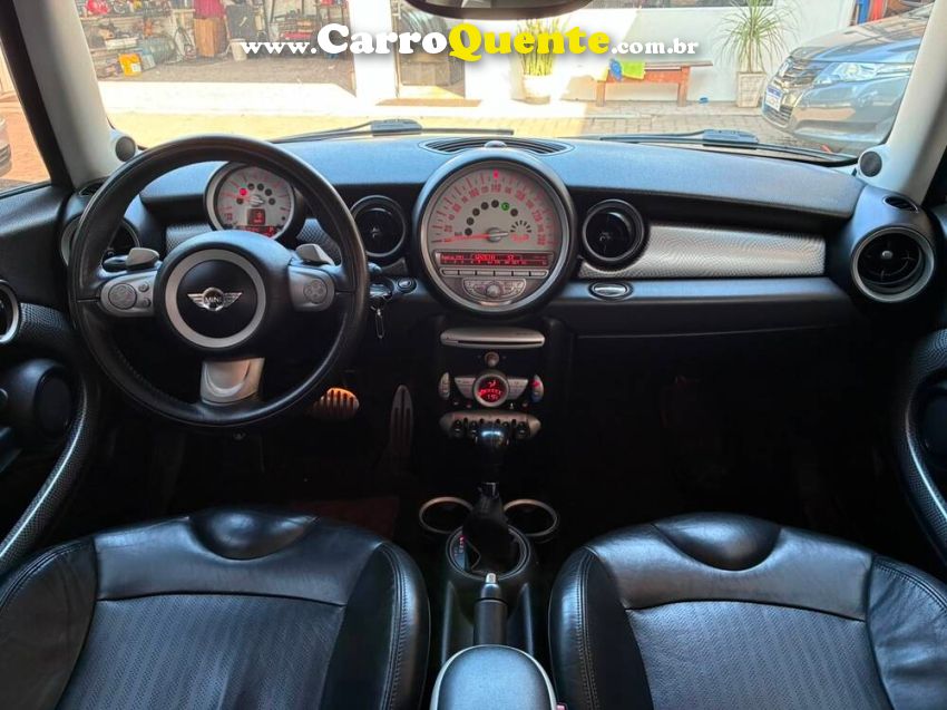 Mini COOPER 1.6 S 16V TURBO GASOLINA 2P AUTOMÁTICO - Loja