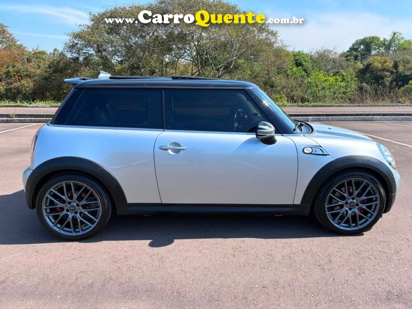 Mini COOPER 1.6 S 16V TURBO GASOLINA 2P AUTOMÁTICO - Loja