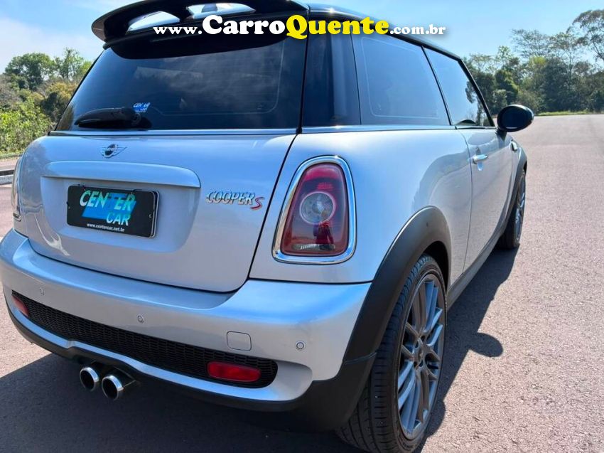 Mini COOPER 1.6 S 16V TURBO GASOLINA 2P AUTOMÁTICO - Loja