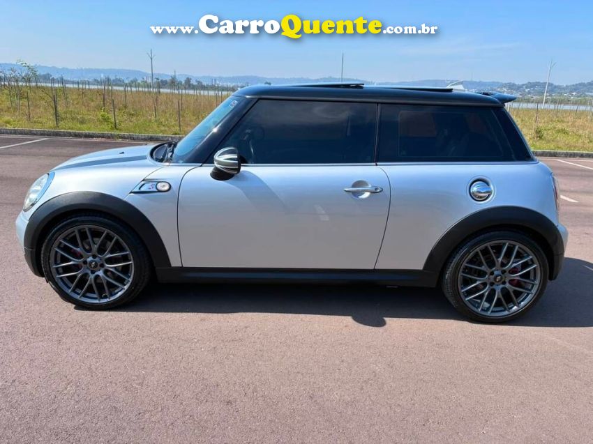 Mini COOPER 1.6 S 16V TURBO GASOLINA 2P AUTOMÁTICO - Loja