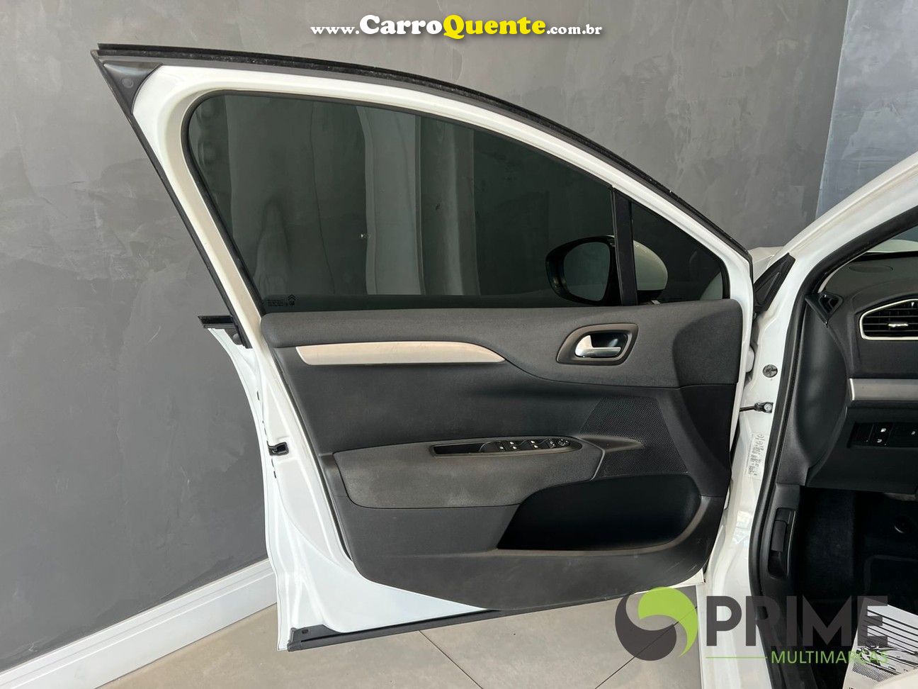 CITROEN C4 LOUNGE 1.6 TENDANCE 16V TURBO 2017 - Loja