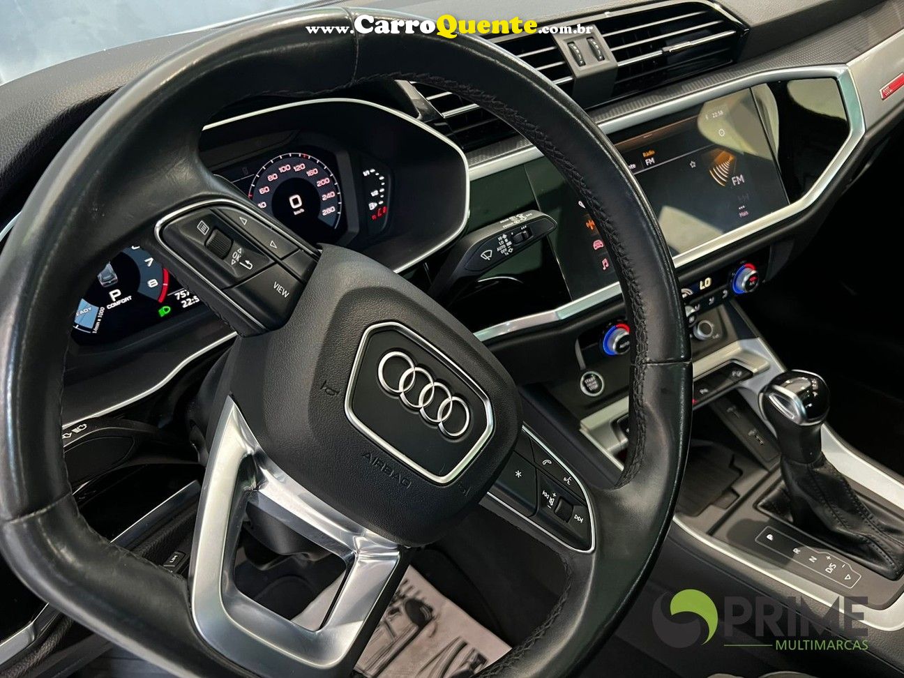 AUDI Q3 1.4 35 TFSI BLACK 2021 - Loja
