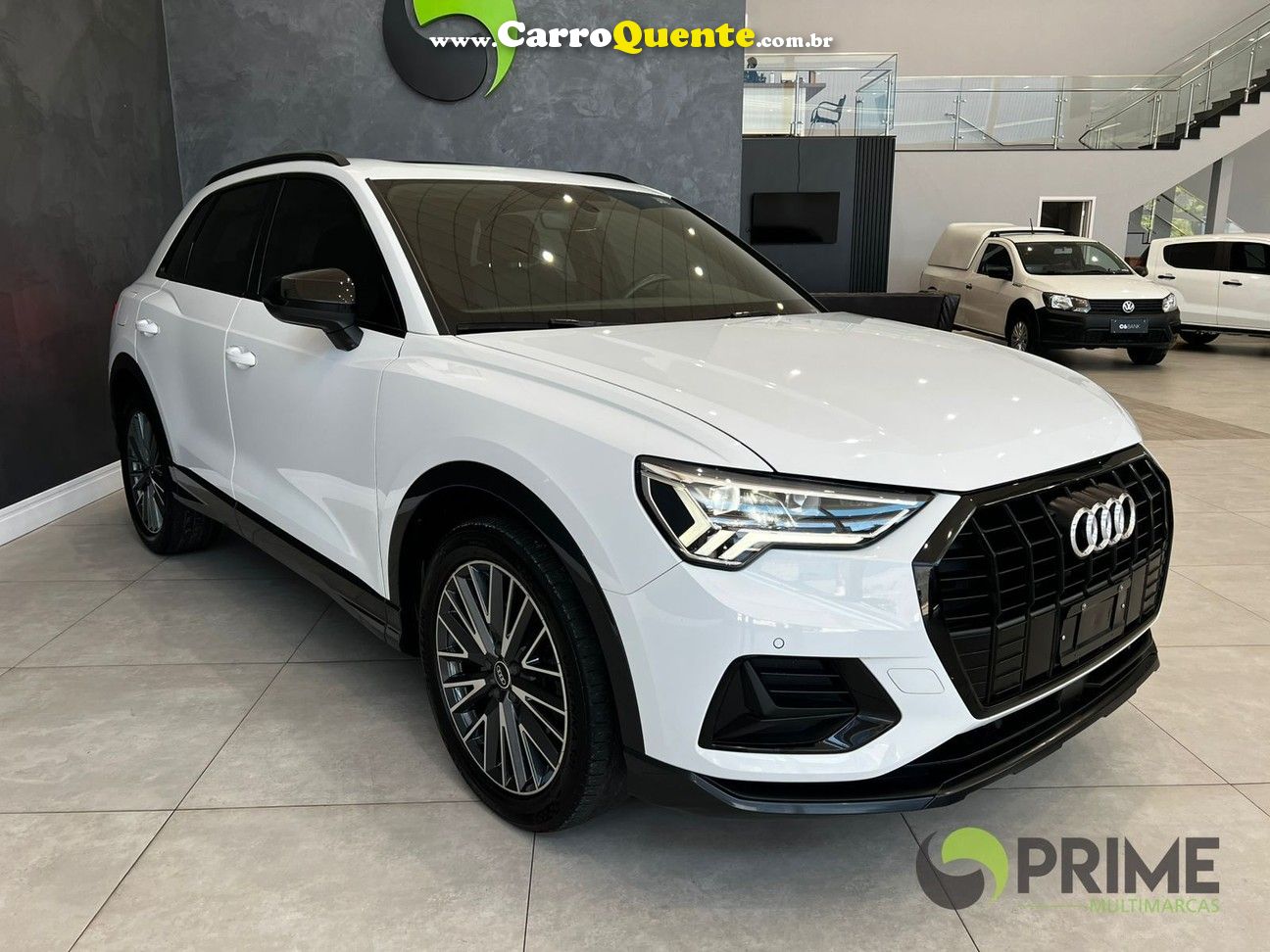 AUDI Q3 1.4 35 TFSI BLACK 2021 - Loja