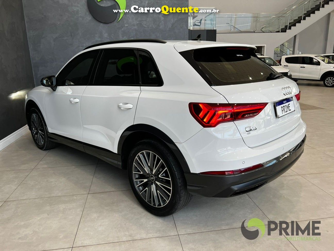AUDI Q3 1.4 35 TFSI BLACK 2021 - Loja
