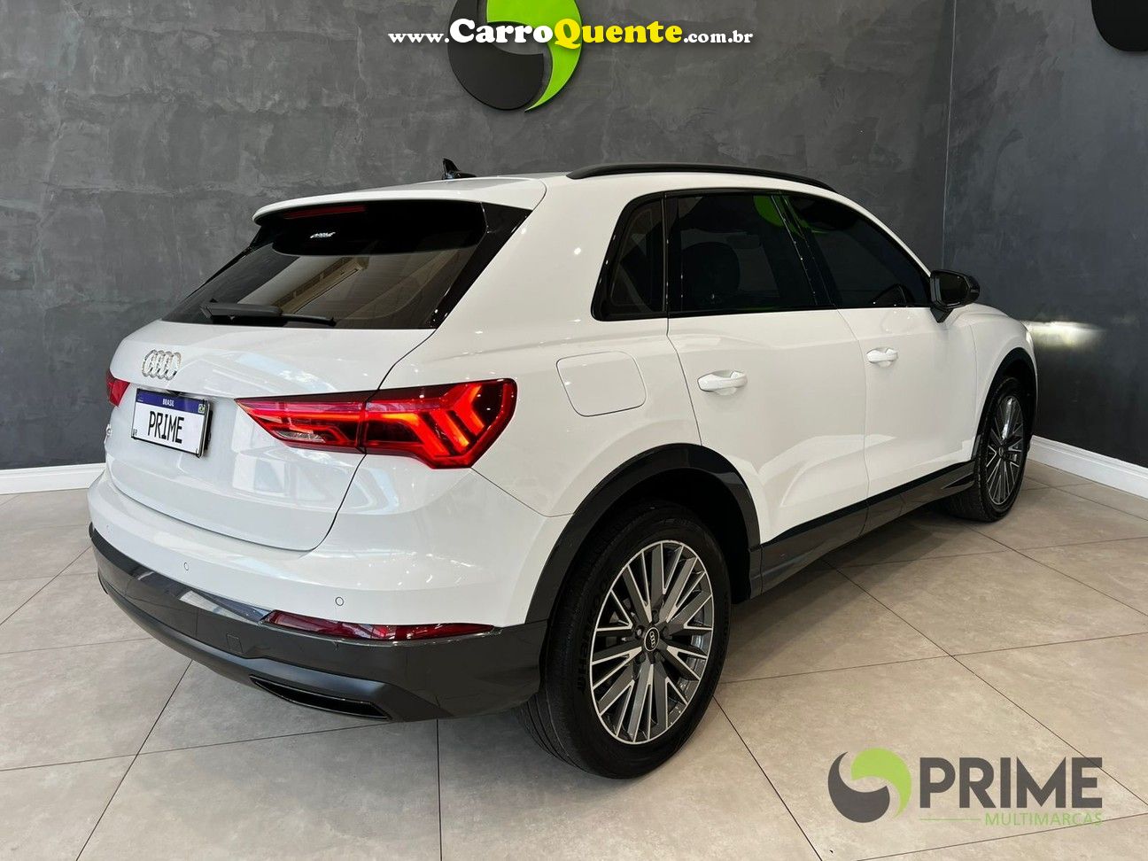 AUDI Q3 1.4 35 TFSI BLACK 2021 - Loja