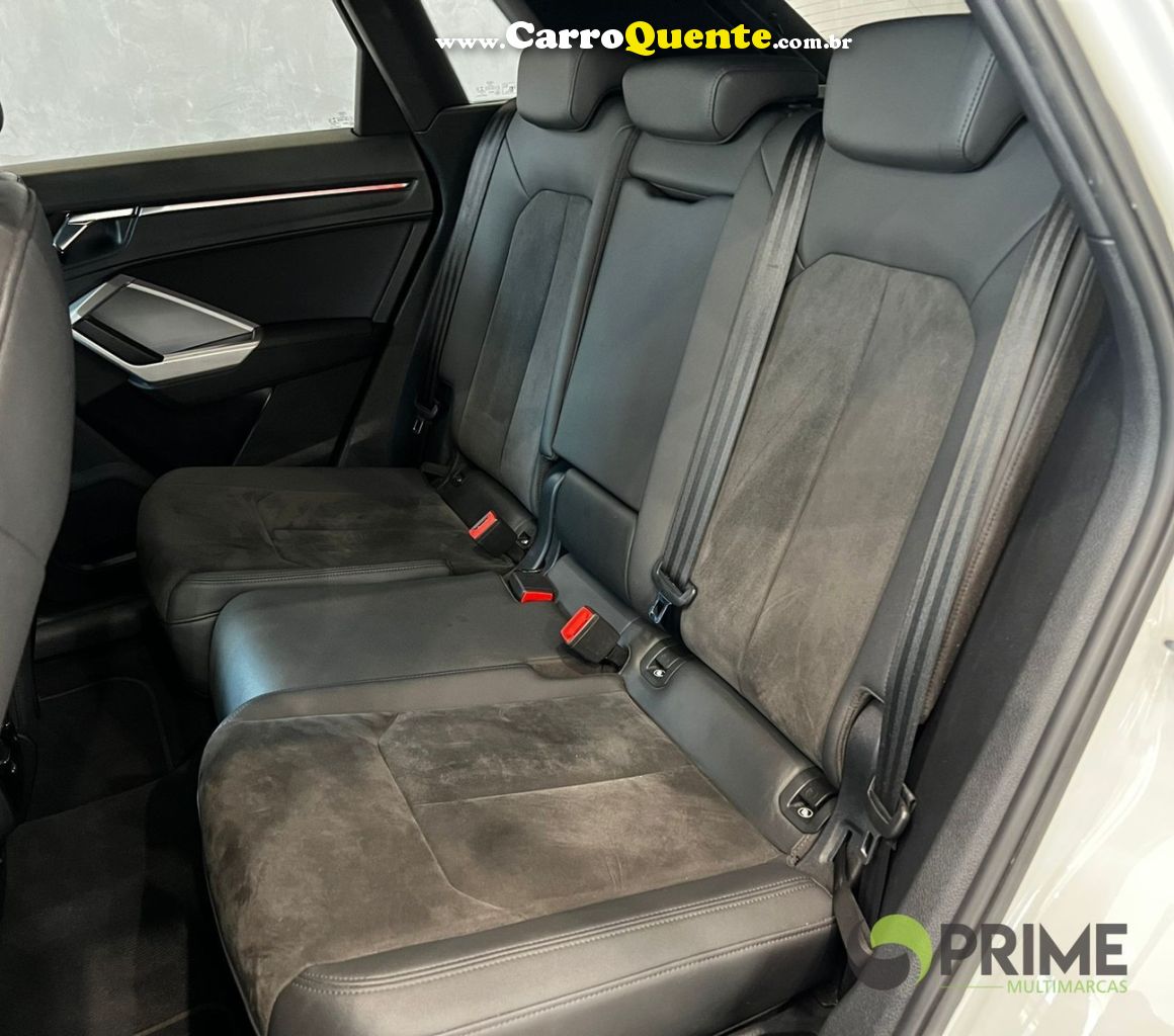 AUDI Q3 1.4 35 TFSI BLACK 2021 - Loja