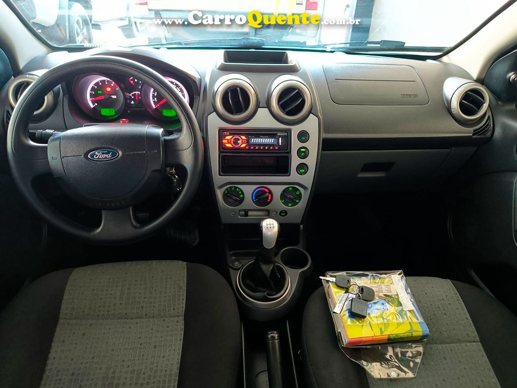 FORD FIESTA 2013 - Loja