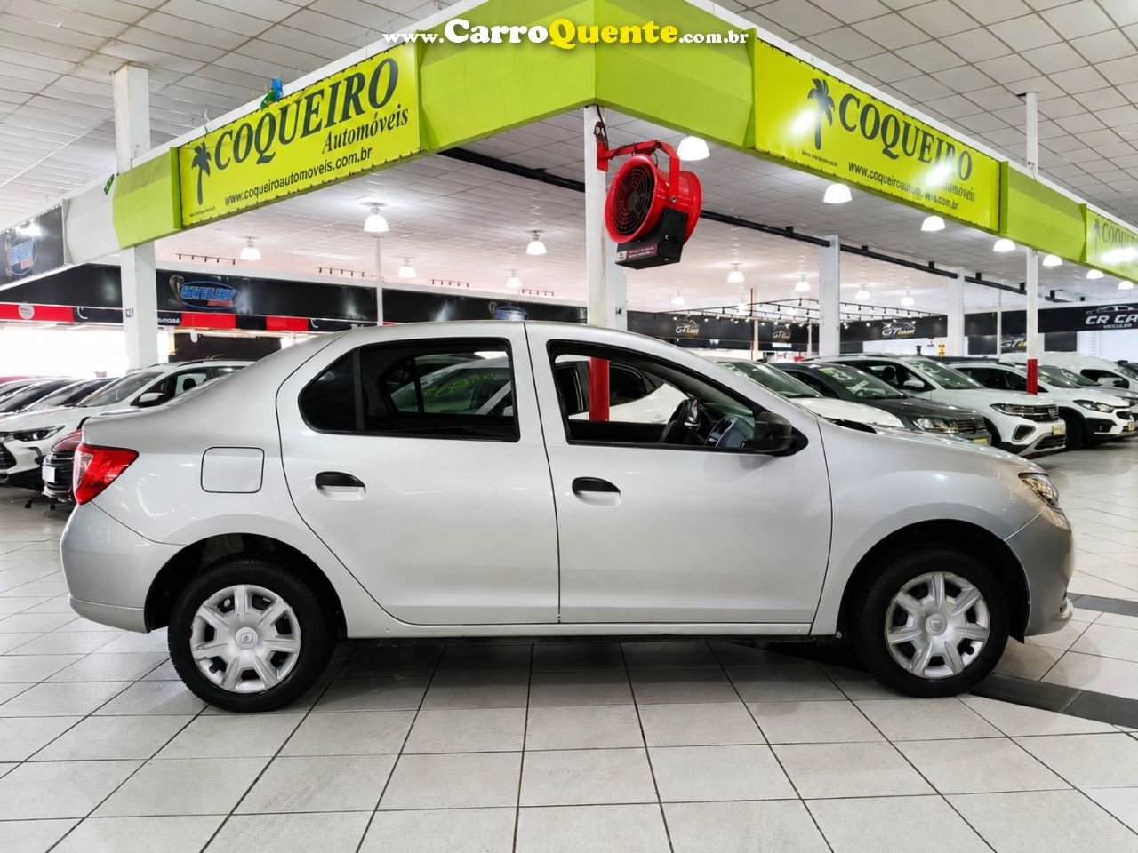 RENAULT LOGAN 1.0 12V SCE AUTHENTIQUE 2018 - Loja