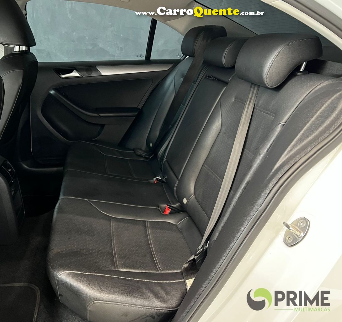 VOLKSWAGEN JETTA 1.4 16V TSI COMFORTLINE 2018 - Loja