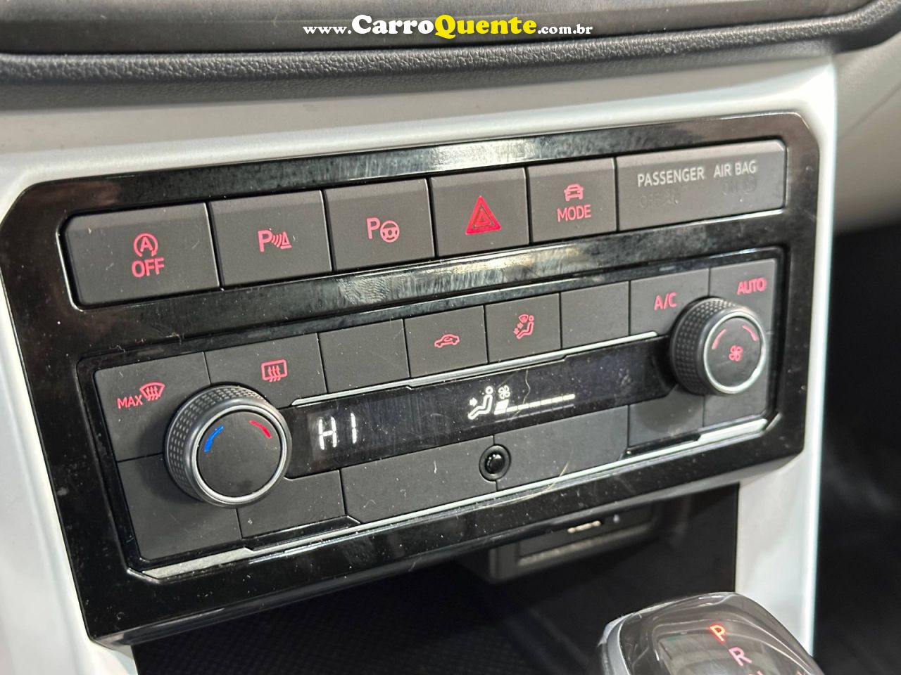 VOLKSWAGEN T-CROSS 1.4 250 TSI TOTAL HIGHLINE 2020 - Loja
