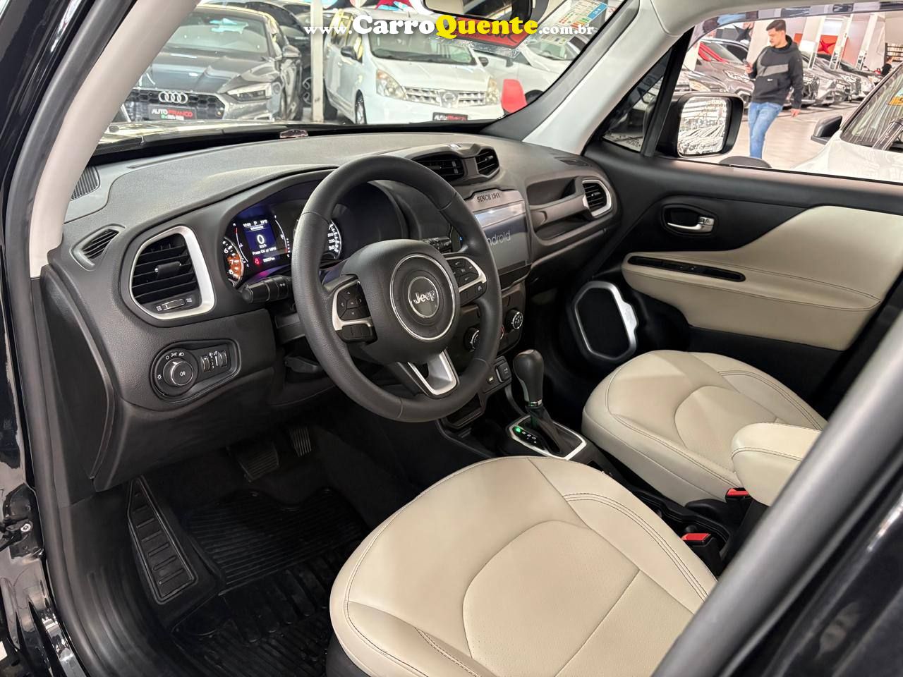 RENEGADE 1.8 AUT. C/ INTERIOR CARAMELO 2020 - Loja