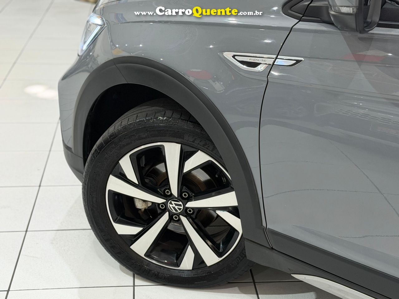 VOLKSWAGEN NIVUS 1.0 200 TSI TOTAL HIGHLINE 2023 - Loja