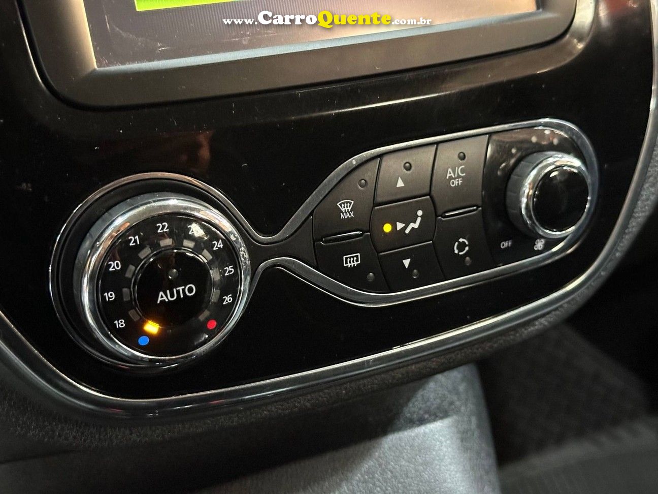 RENAULT CAPTUR 2.0 16V INTENSE 2018 - Loja