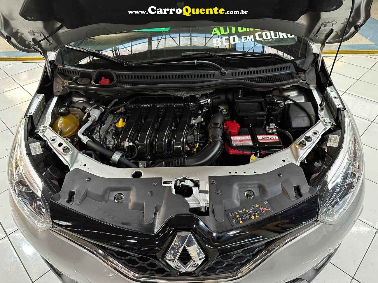 RENAULT CAPTUR 2.0 16V INTENSE 2018 - Loja